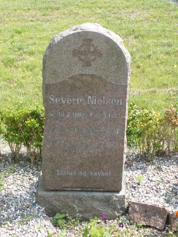 Jensine  Nielsen.JPG